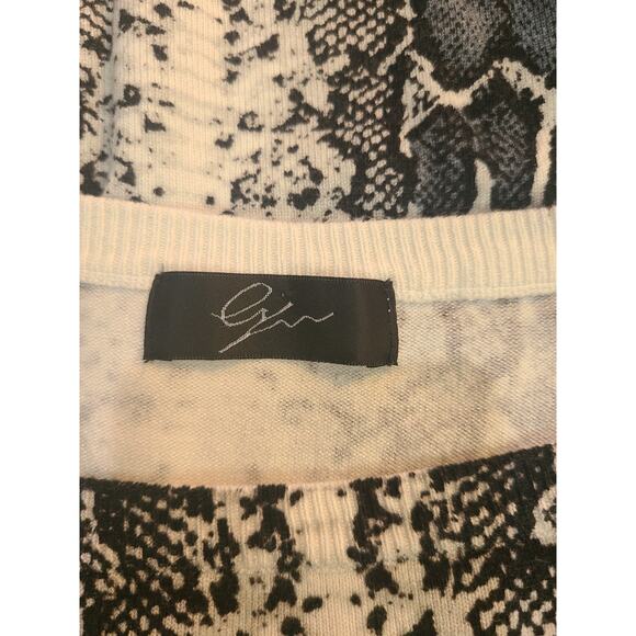 Cyrus medium women's snake print thin knit sweater - Picture 4 of 9